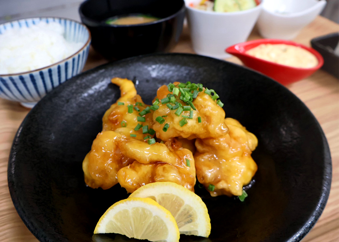 有田鶏モモ肉のチキン南蛮定食