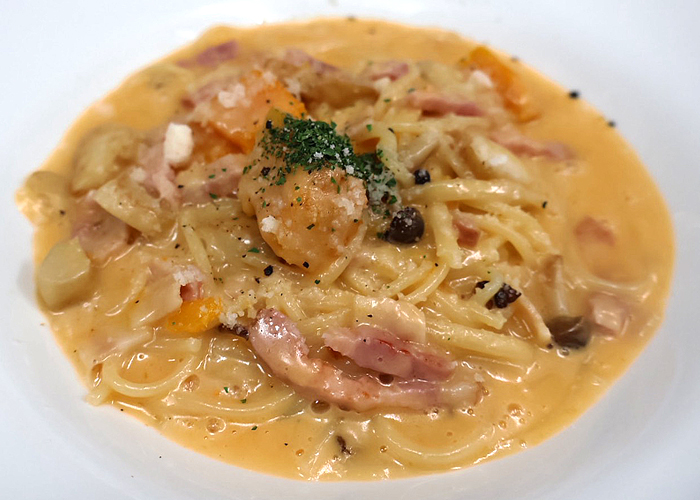 旬のかぼちゃクリームパスタ
